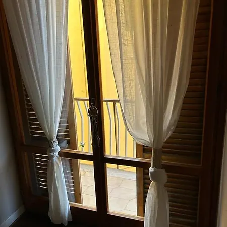 Mh Design 3* Nápoles