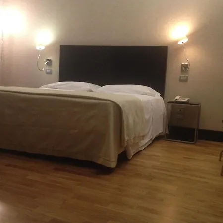 Mh Design Отель 3*