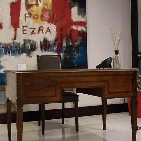 Mh Design Отель Неаполь