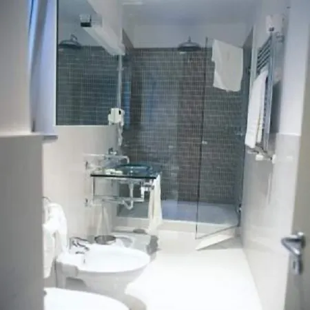 Mh Design Отель Неаполь