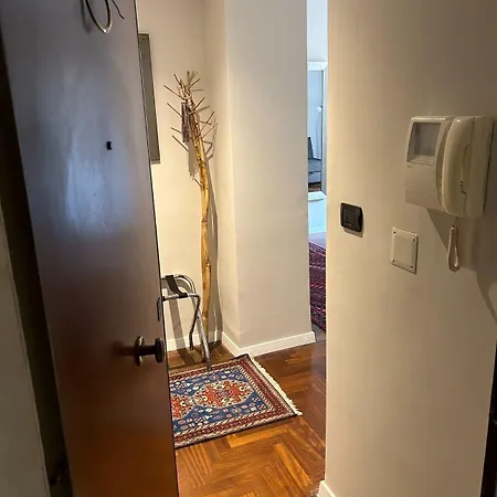 Mh Design Неаполь