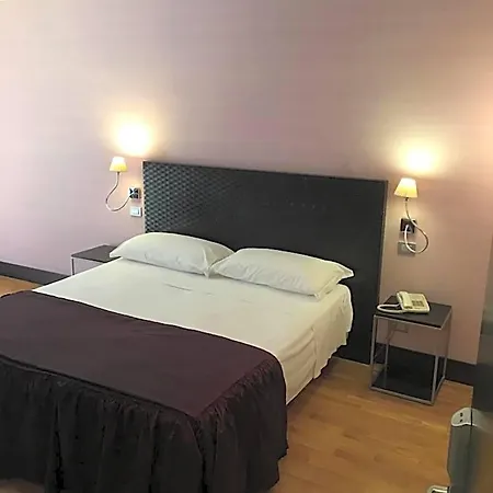 Szálloda Mh Design