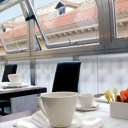 Hotel Mh Design 3*