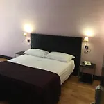 Mh Design Szálloda 3*
