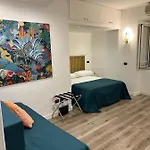 Mh Design Szálloda