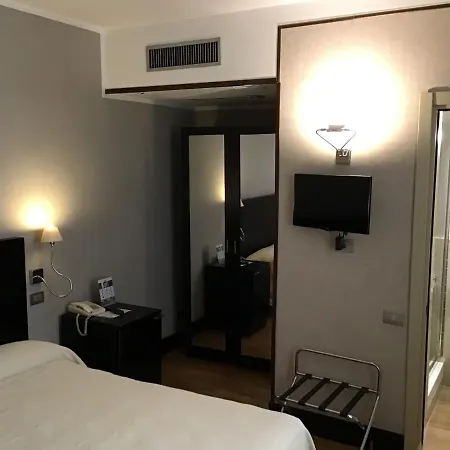 Hotel Mh Design 3*