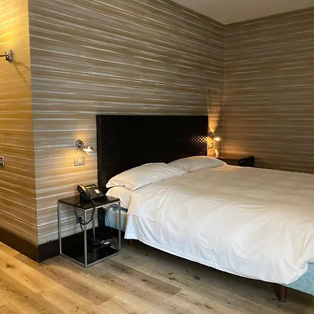 Mh Design Szálloda