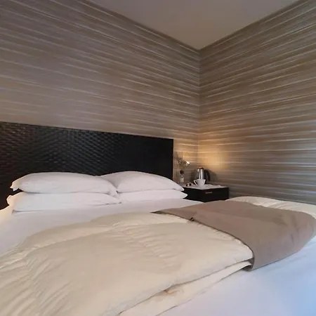 Mh Design Szálloda 3*